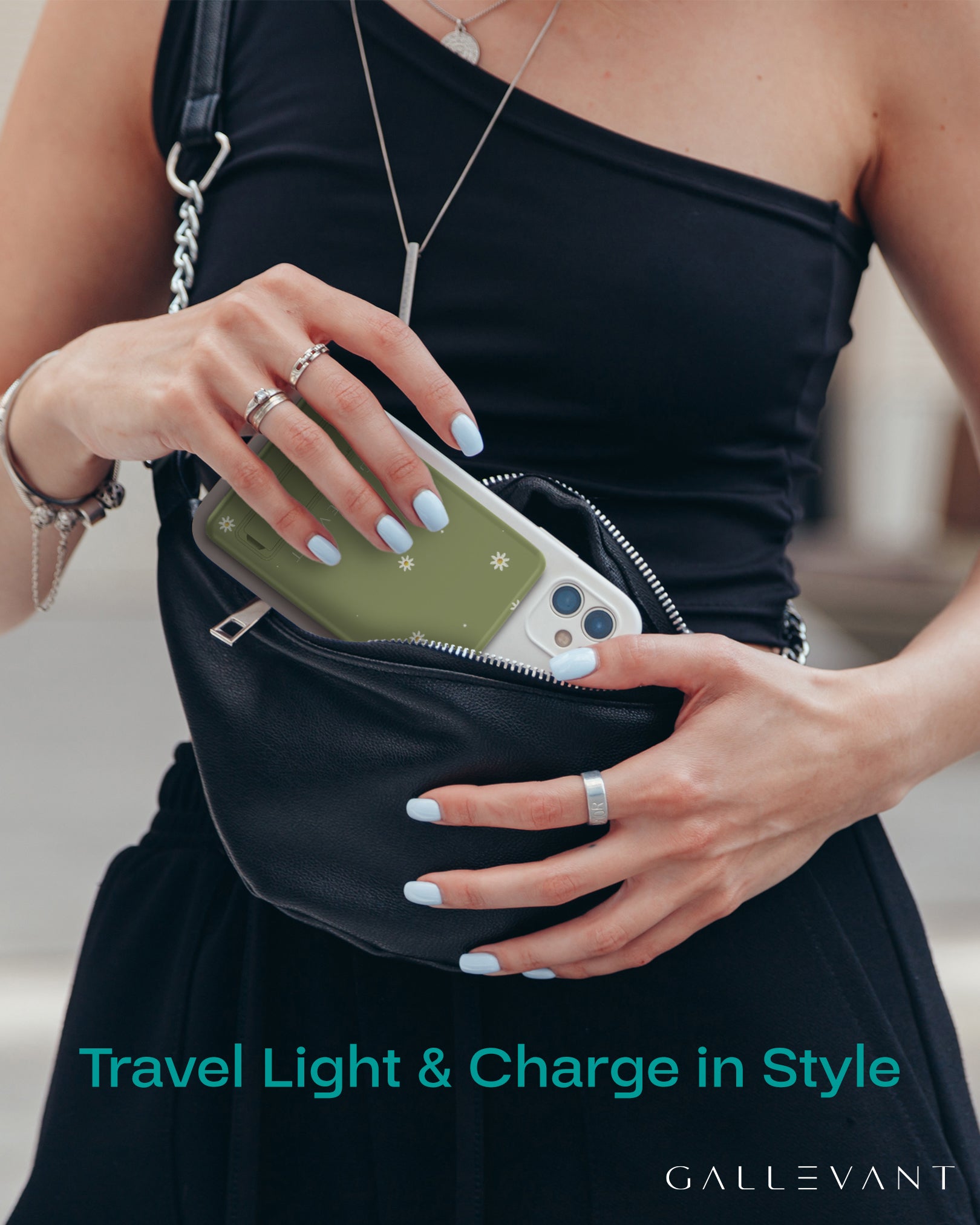 MagCharge™ 5000mAh Wireless Power Bank With Kickstand